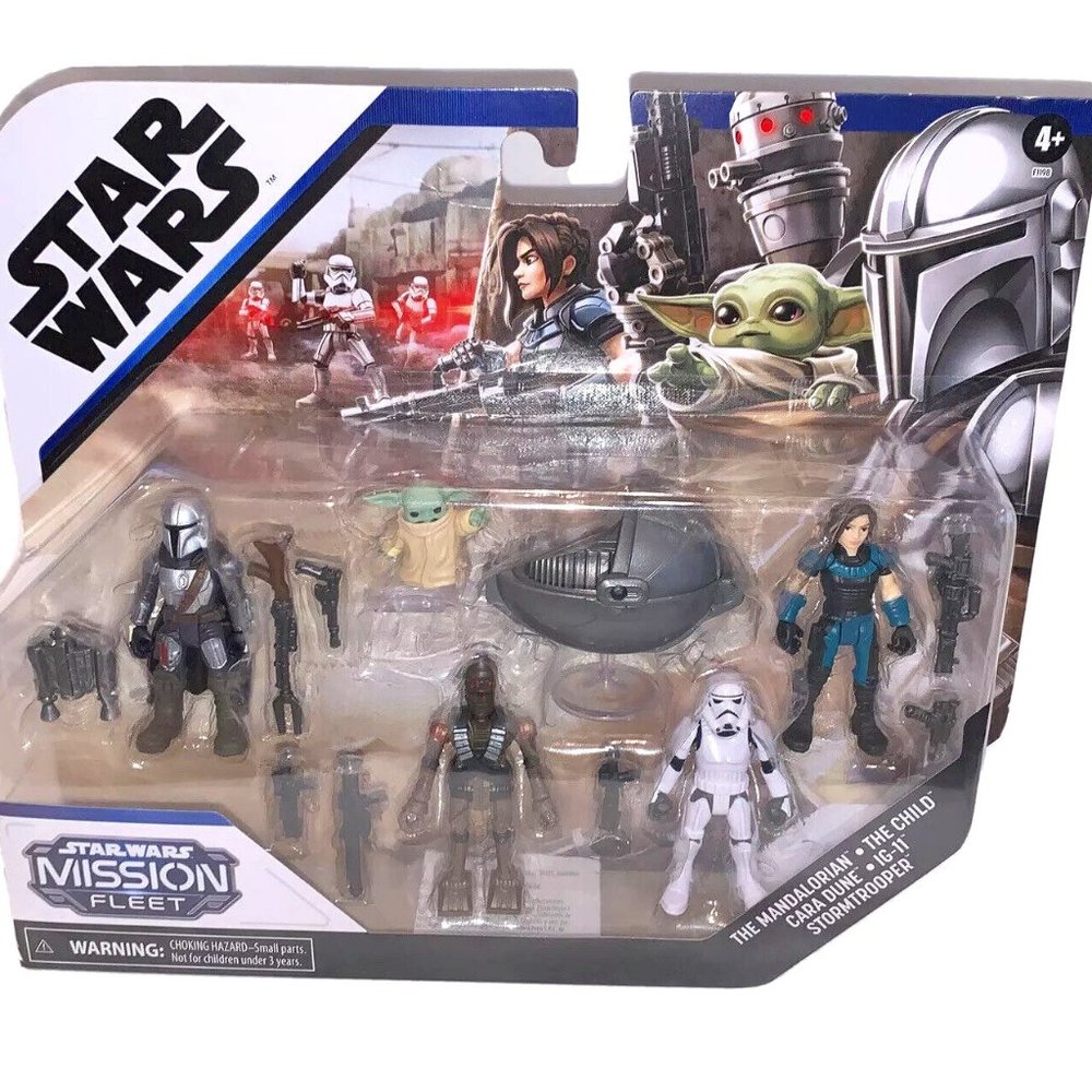 STAR WARS The Mandolorian Baby Yoda Defend The Child 5 Character Action Set NEW